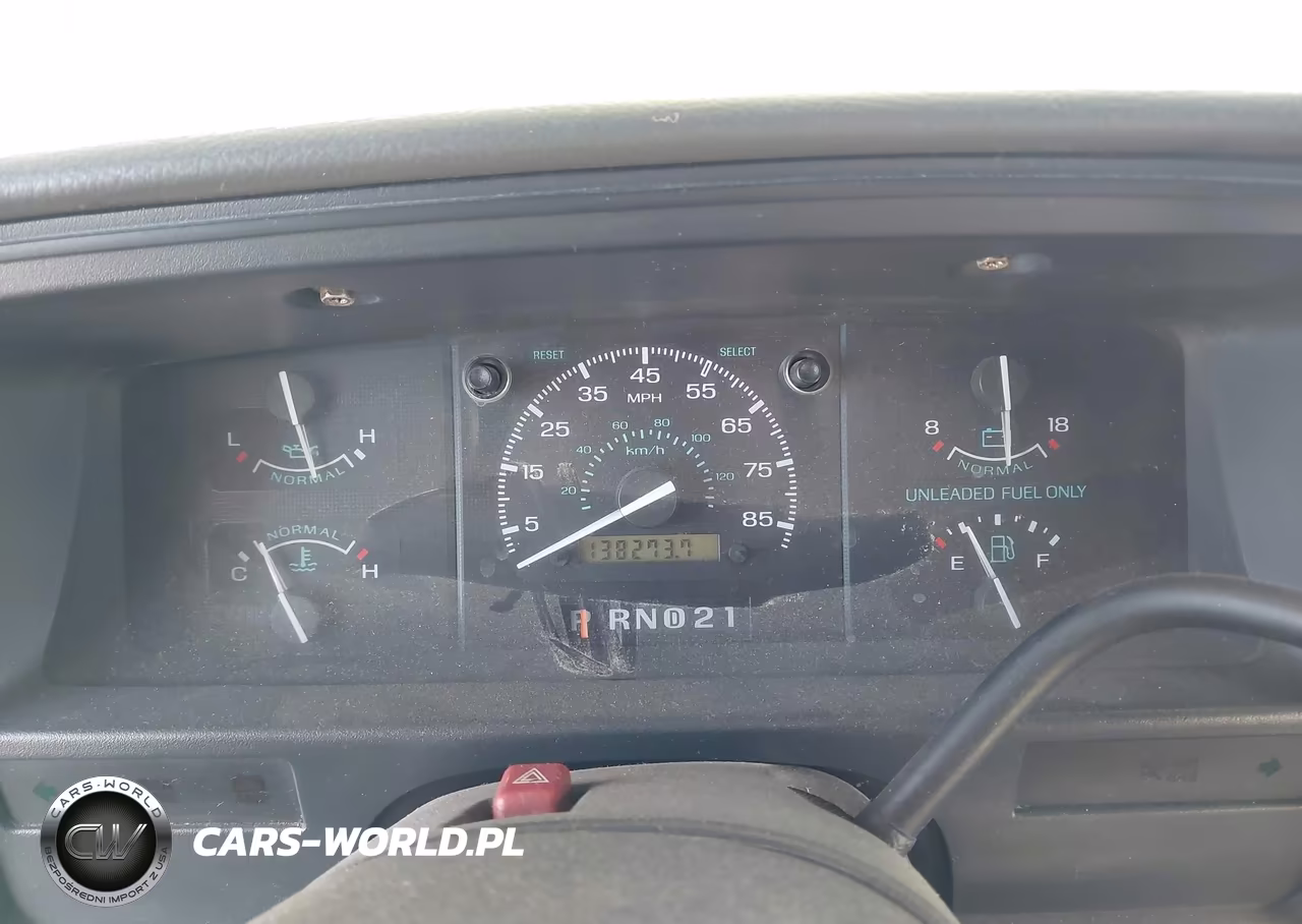 1993 Ford Econoline E350 Cutaway Van VIN:1FDKE30G3PHA42114 - 7