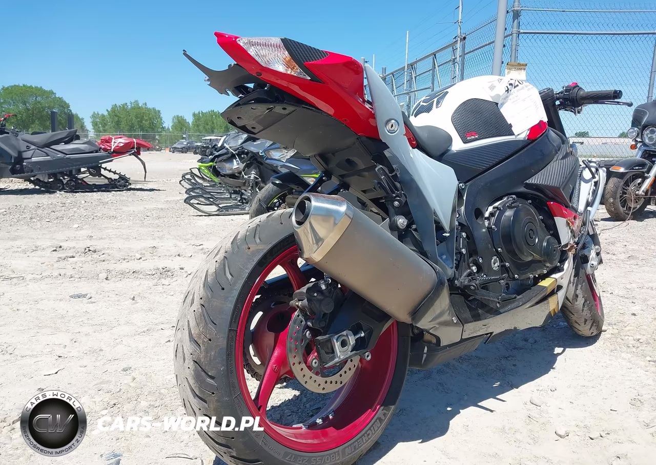 2025 Suzuki Gsx-R600 VIN:JS1GN7FA1S7101707 - 4