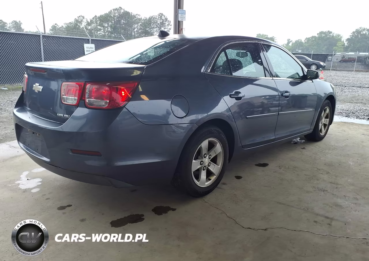 2013 Chevrolet Malibu 1Ls VIN:1G11B5SA4DF231657 - 4