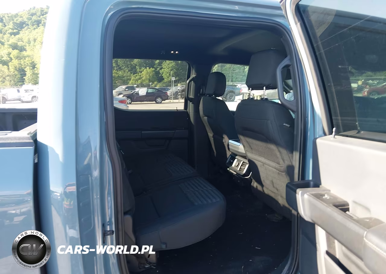 2023 Ford F-150 Xl VIN:1FTEW1EP0PKD64370 - 8