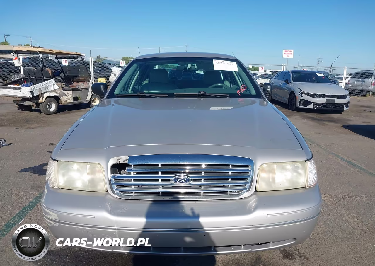 2003 Ford Crown Victoria Lx VIN:2FAFP74W93X197596 - 12