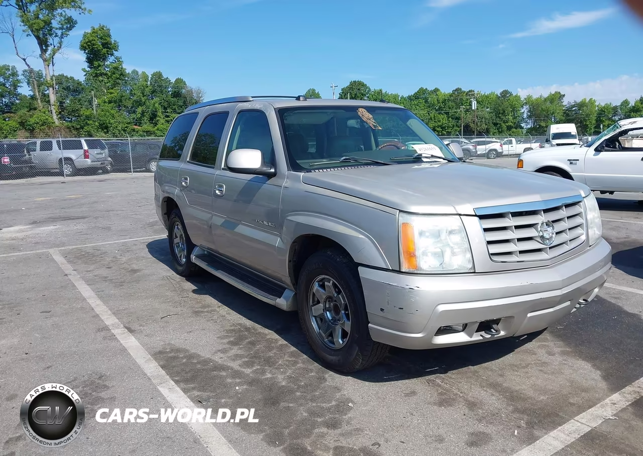 2004 Cadillac Escalade Standard