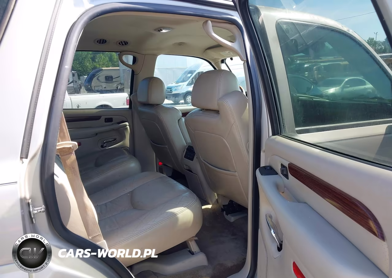 2004 Cadillac Escalade Standard VIN:1GYEC63T24R315285 - 8