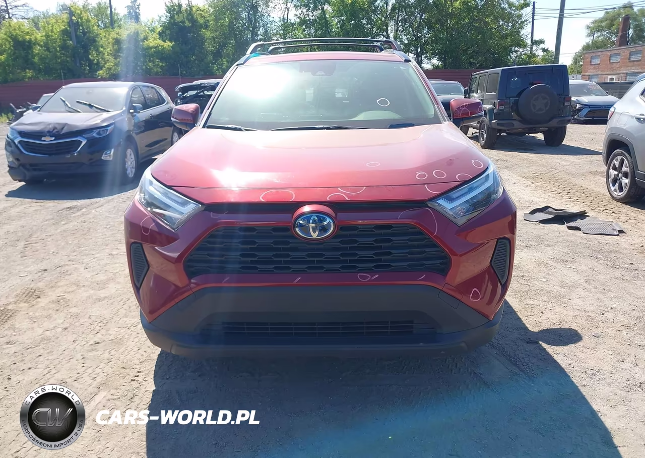 2024 Toyota Rav4 Hybrid Xle VIN:JTMRWRFV7RD246935 - 12
