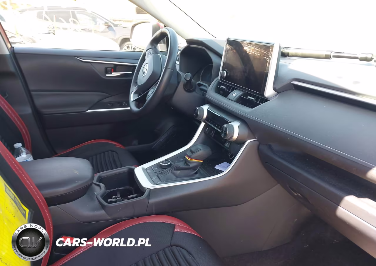 2024 Toyota Rav4 Hybrid Xle VIN:JTMRWRFV7RD246935 - 5