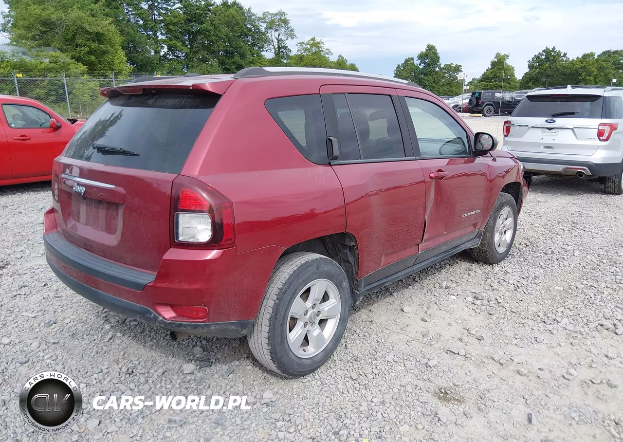 2016 Jeep Compass Sport VIN:1C4NJCBB7GD716934 - 4