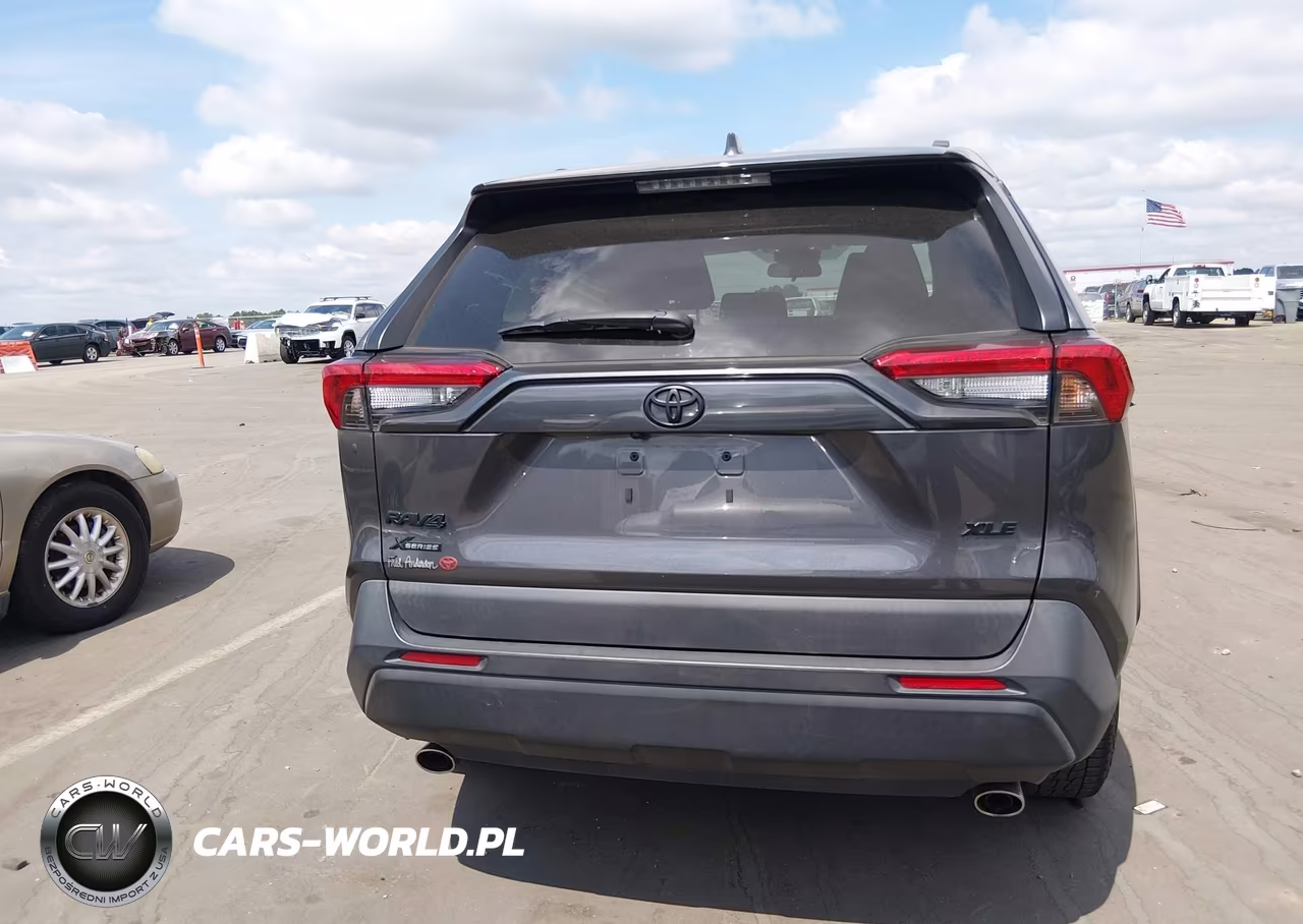 2023 Toyota Rav4 Xle VIN:2T3W1RFV8PC216636 - 17