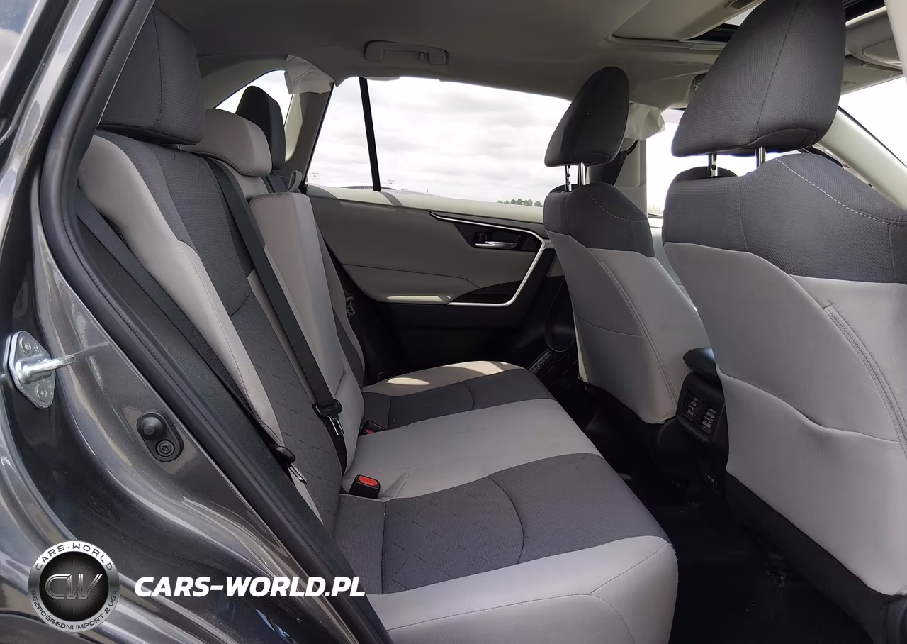2023 Toyota Rav4 Xle VIN:2T3W1RFV8PC216636 - 8