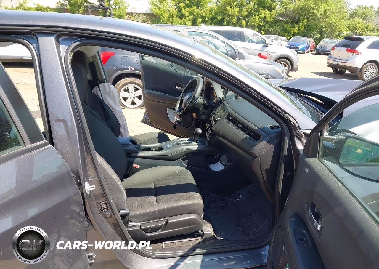 2019 Honda Hr-V Lx VIN:3CZRU6H37KG707506 - 5
