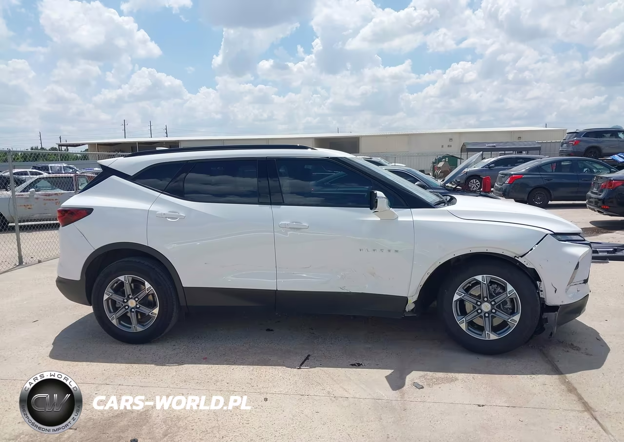 2023 Chevrolet Blazer Fwd 3Lt VIN:3GNKBDR49PS193811 - 13