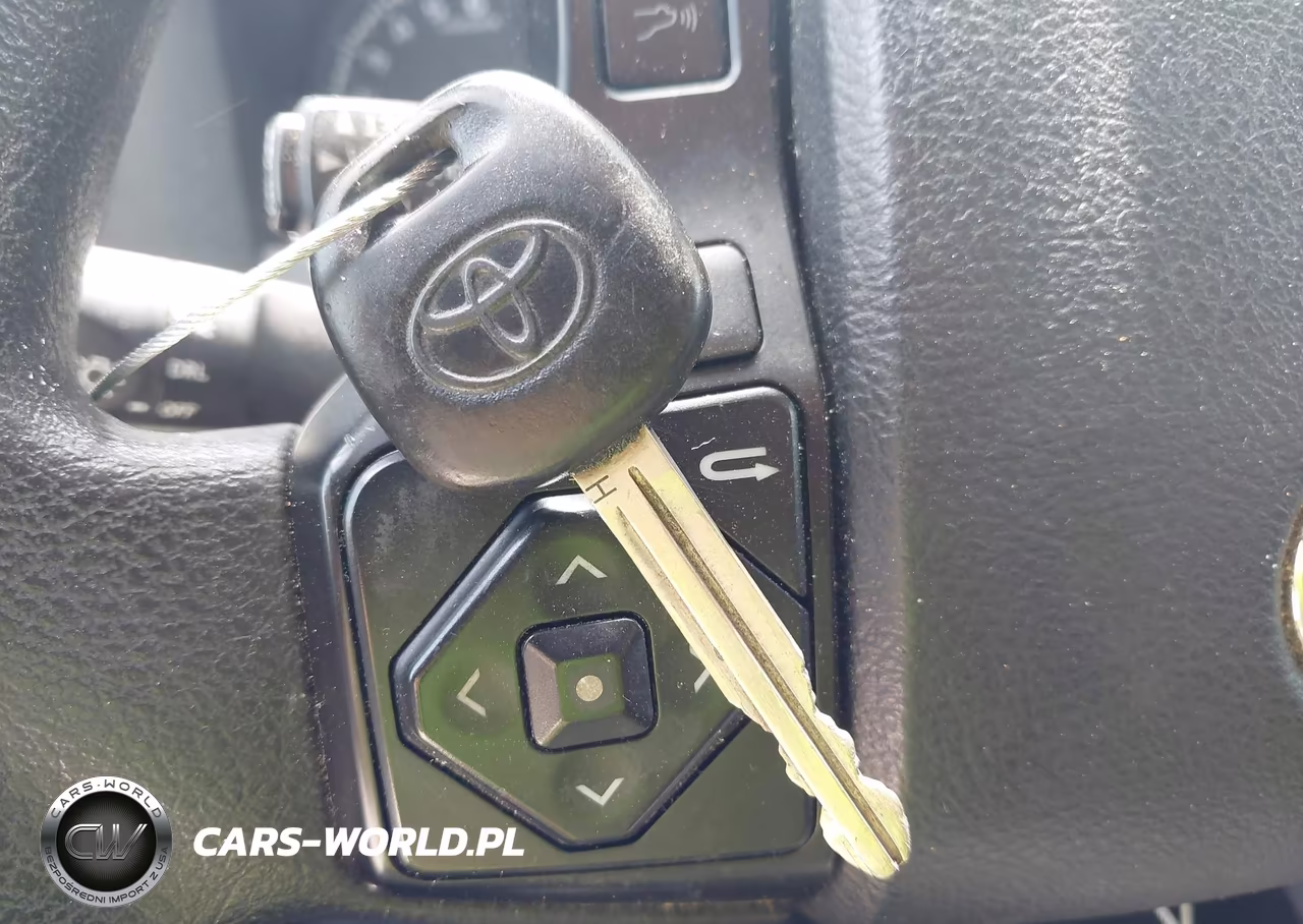 2019 Toyota Tacoma Sr VIN:5TFRX5GN9KX153018 - 11