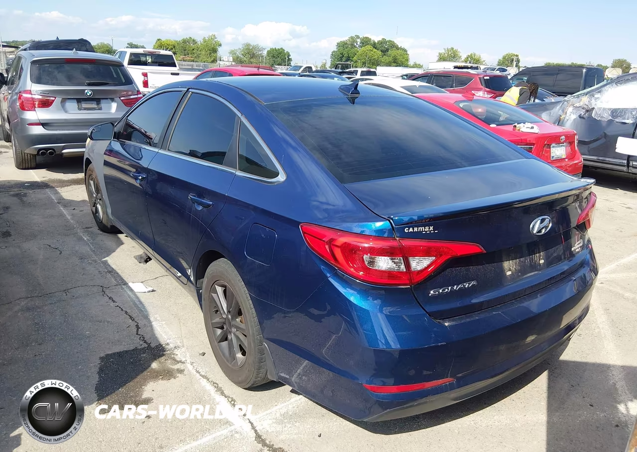2015 Hyundai Sonata Se VIN:5NPE24AF4FH179052 - 3