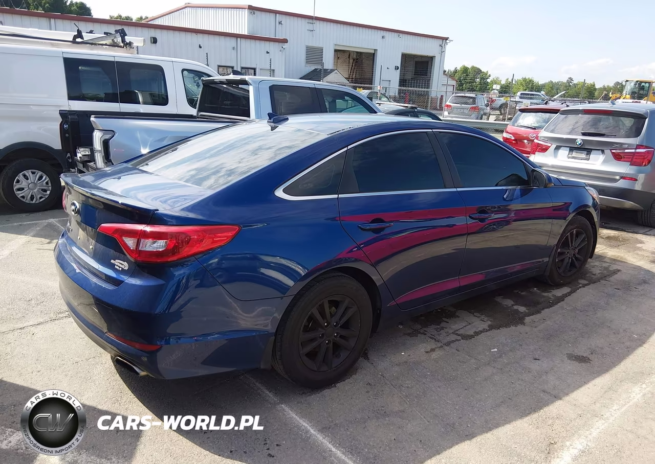 2015 Hyundai Sonata Se VIN:5NPE24AF4FH179052 - 4