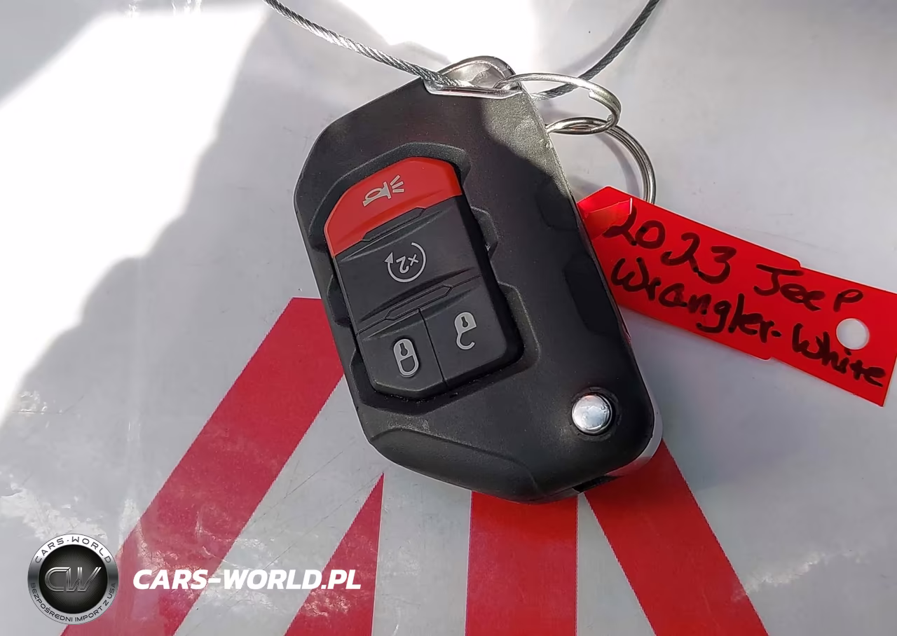 2023 Jeep Wrangler 2-Door Rubicon 4X4 VIN:1C4HJXCN2PW656577 - 11
