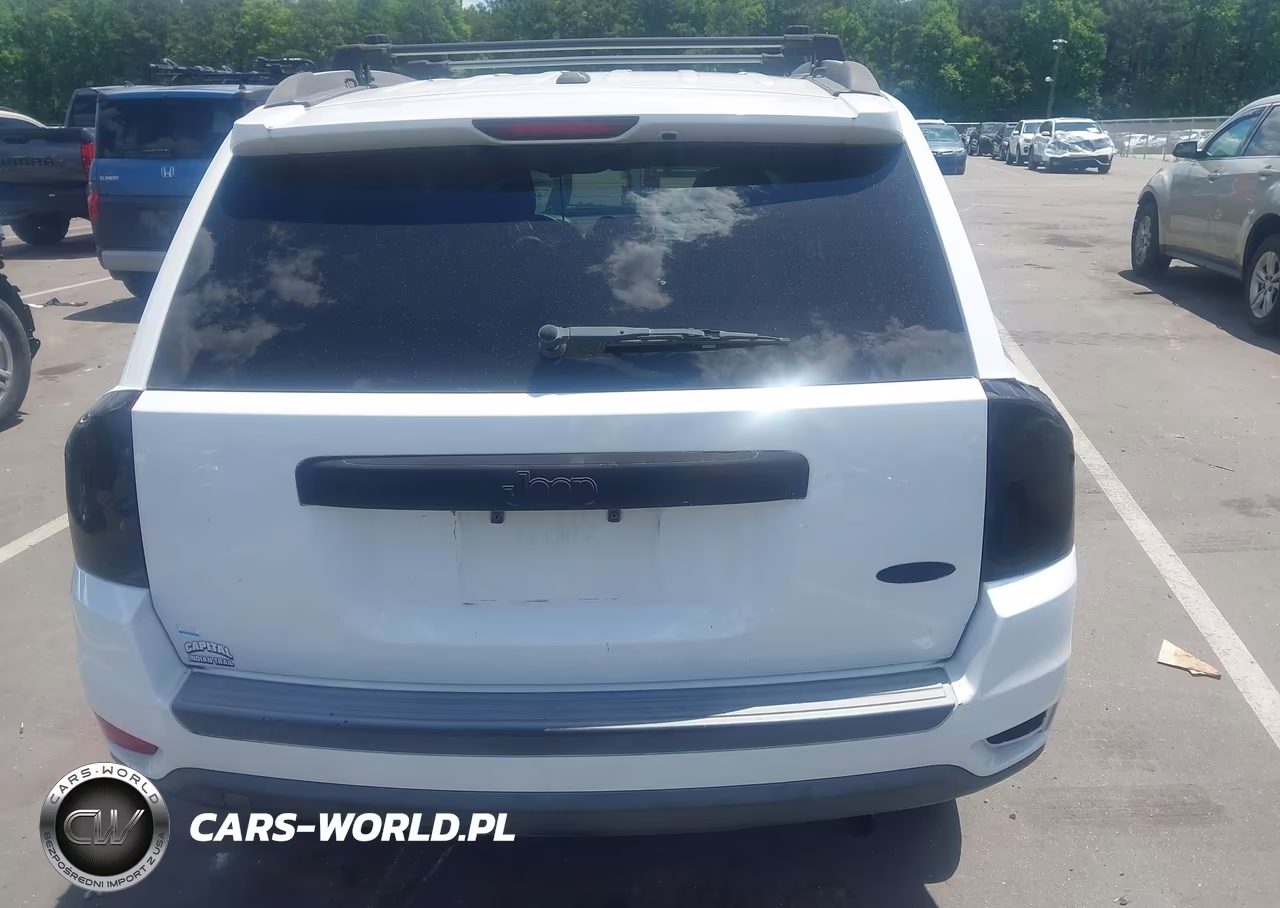2016 Jeep Compass Latitude VIN:1C4NJCEA1GD599399 - 16
