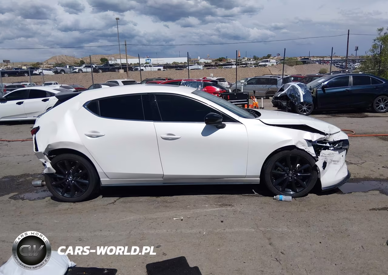 2021 Mazda Mazda3 2.5 Turbo Premium Plus VIN:JM1BPBNY7M1403956 - 13