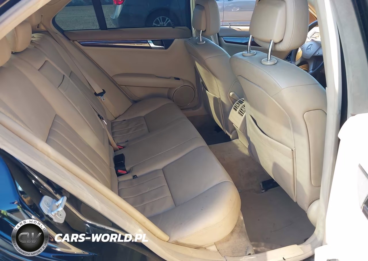 2008 Mercedes-Benz C 300 Luxury-Sport VIN:WDDGF54XX8F123725 - 8