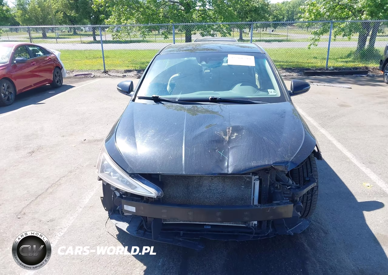 2020 Hyundai Elantra Limited VIN:5NPD84LF5LH523507 - 12