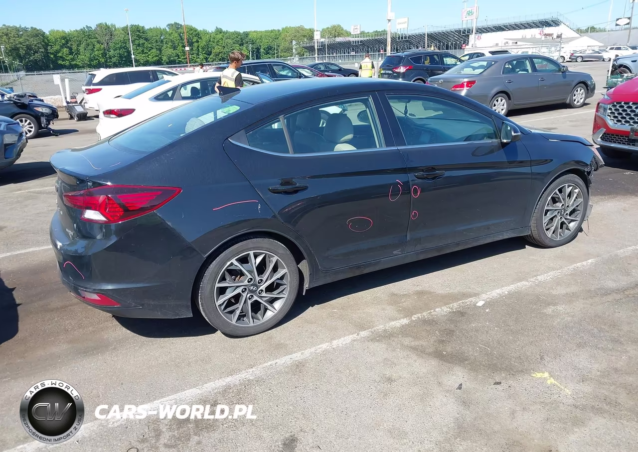 2020 Hyundai Elantra Limited VIN:5NPD84LF5LH523507 - 4