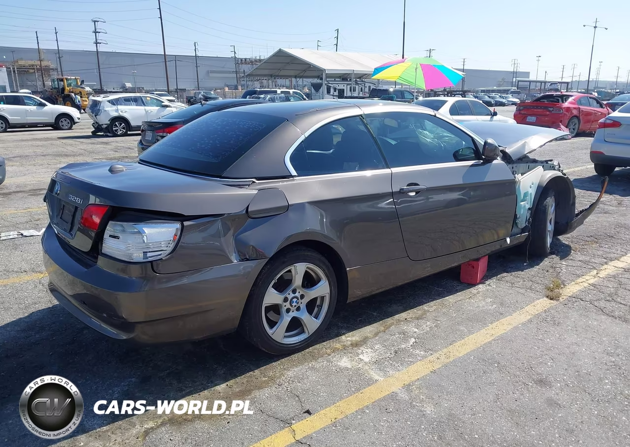2010 BMW 328I VIN:WBAWL1C5XAPX27828 - 4