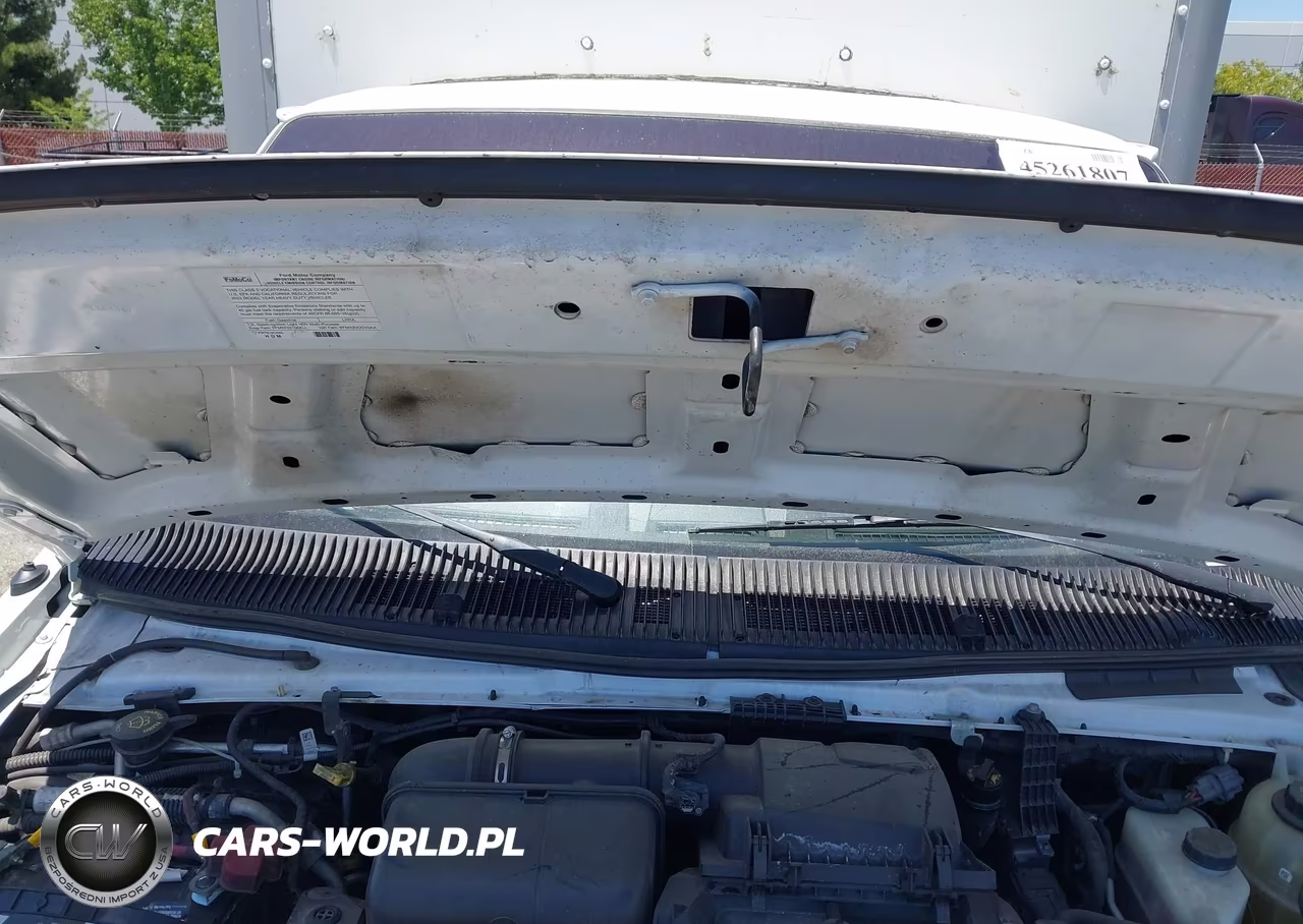 2024 Ford E-350 Cutaway VIN:1FDWE3FN3RDD00410 - 9