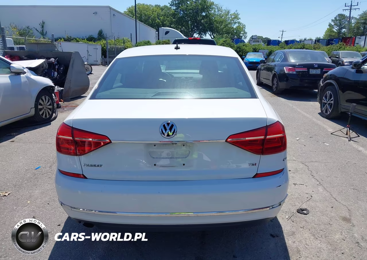 2016 Volkswagen Passat 1.8T S VIN:1VWAT7A32GC026313 - 16