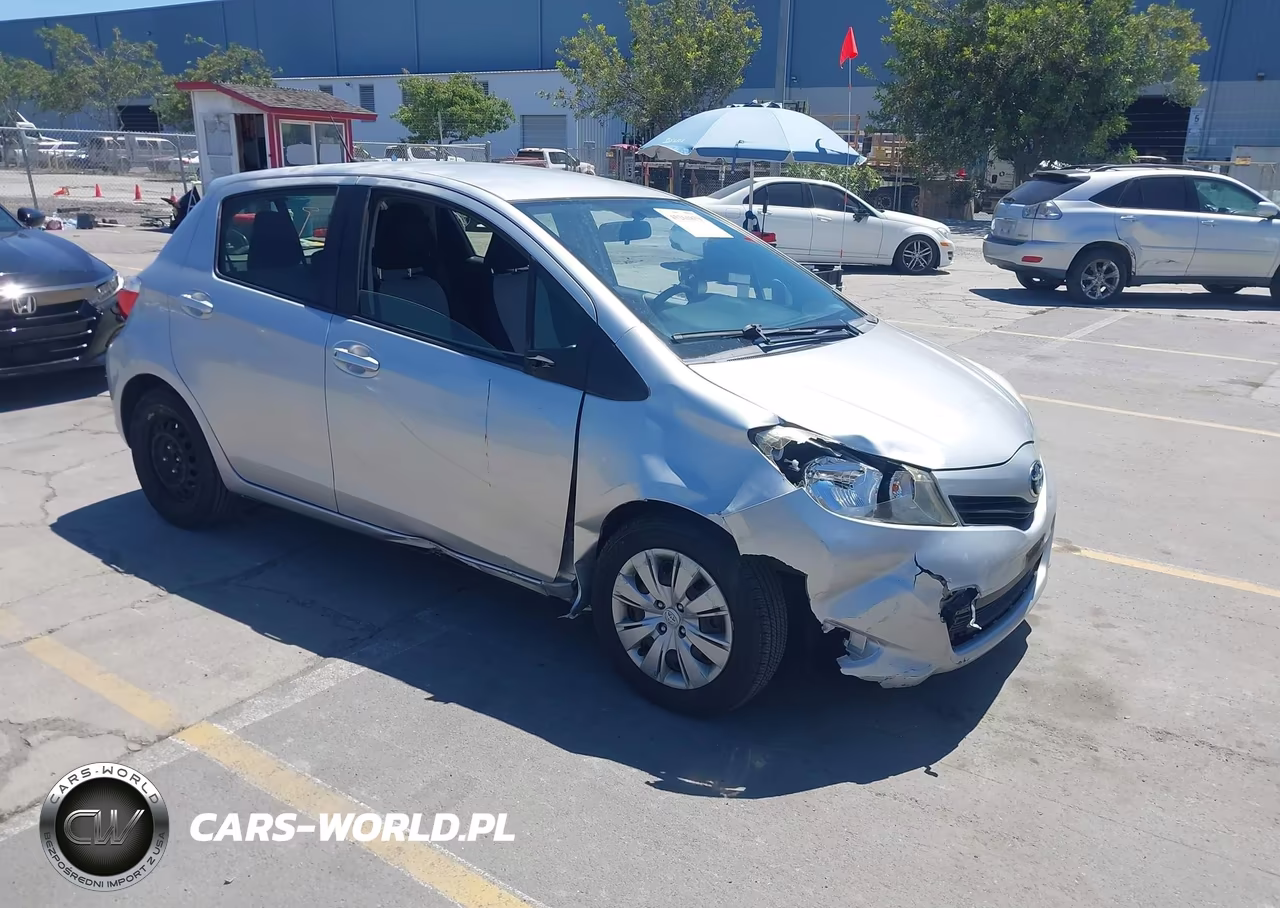 2012 Toyota Yaris Le