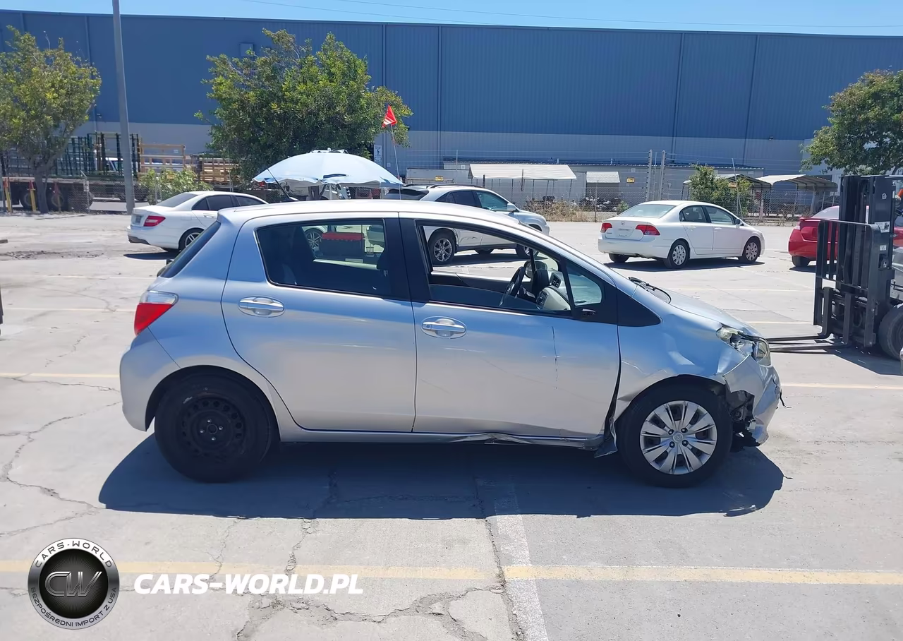 2012 Toyota Yaris Le VIN:JTDKTUD32CD526137 - 14