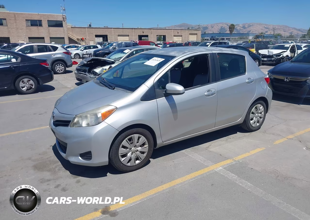 2012 Toyota Yaris Le VIN:JTDKTUD32CD526137 - 2