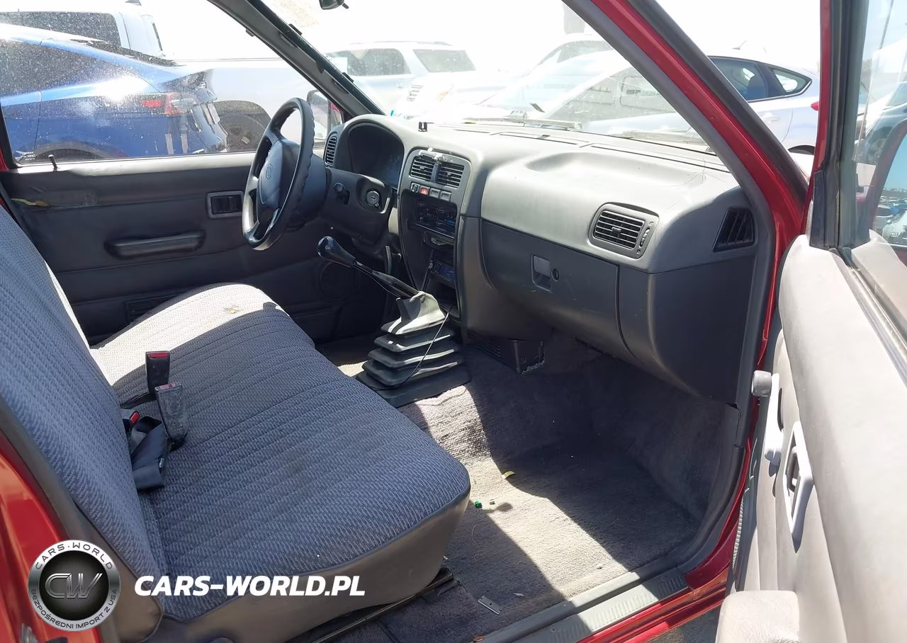 1996 Nissan Truck Xe VIN:1N6SD11SXTC321059 - 5