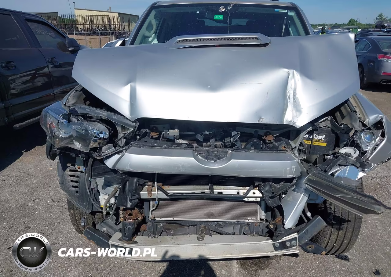 2018 Toyota 4Runner Trd Off Road Premium VIN:JTEBU5JR7J5505959 - 6