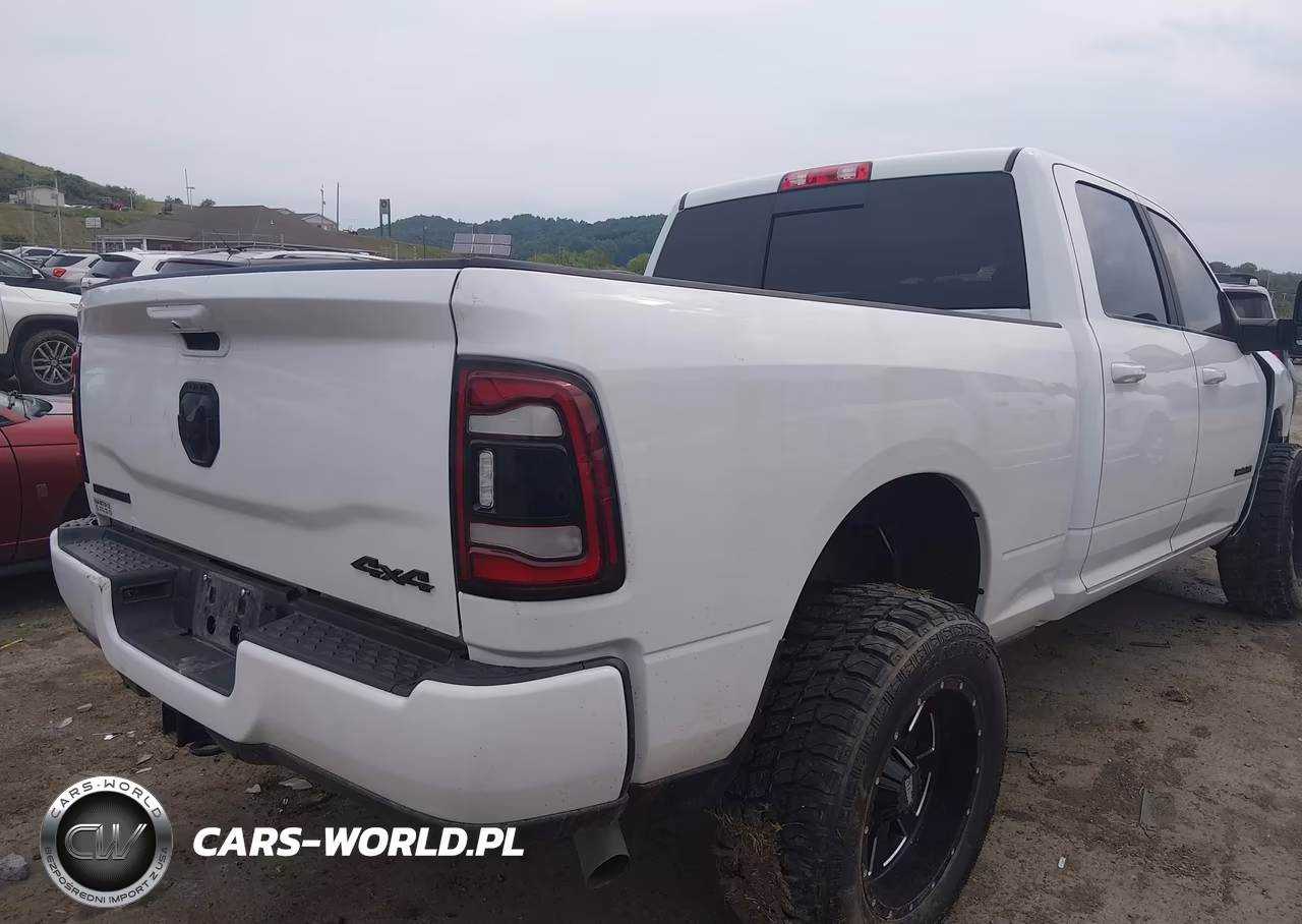 2024 Ram 3500 Big Horn 4X4 6'4 Box VIN:3C63R3DJ0RG337338 - 4