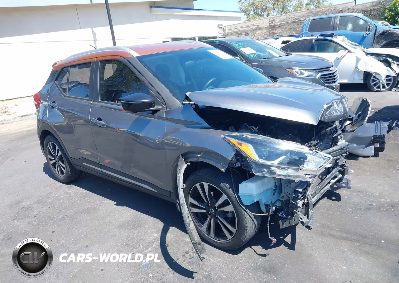 2018 Nissan Kicks Sr – zdjęcie 1 z 12