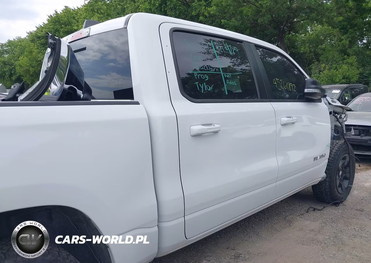 2021 Ram 1500 Big Horn 4X4 5'7 Box VIN:1C6RRFFG1MN506859 - 14