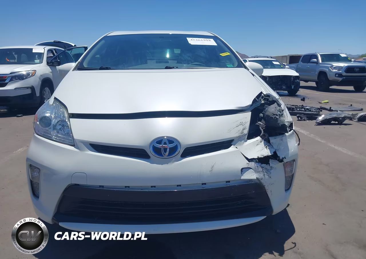 2015 Toyota Prius Two VIN:JTDKN3DU5F0439647 - 6