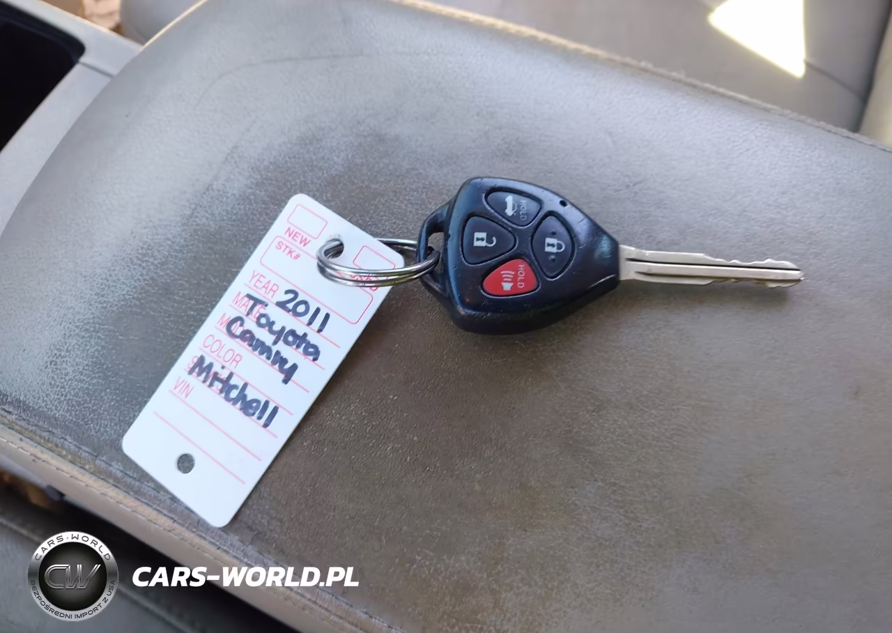2011 Toyota Camry Xle VIN:4T1BF3EK5BU595356 - 11