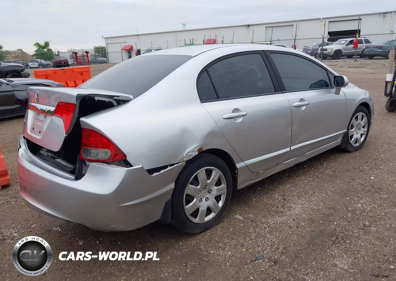 2009 Honda Civic Lx VIN:19XFA16549E047181 - 4