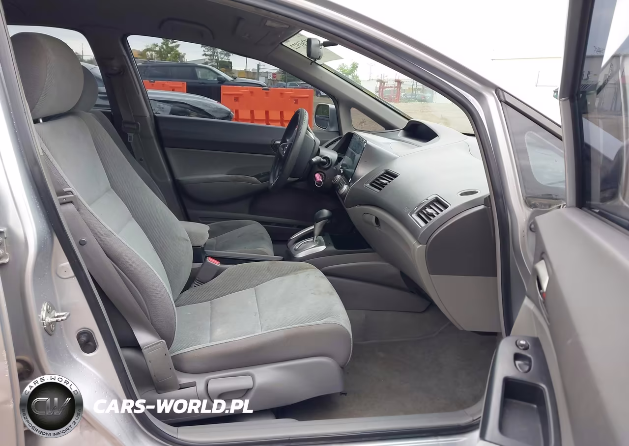 2009 Honda Civic Lx VIN:19XFA16549E047181 - 5