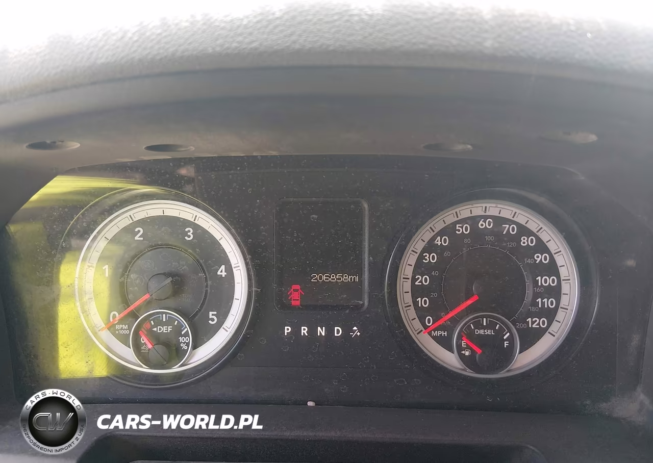 2015 Ram 3500 Tradesman VIN:3C63RRGLXFG519124 - 6