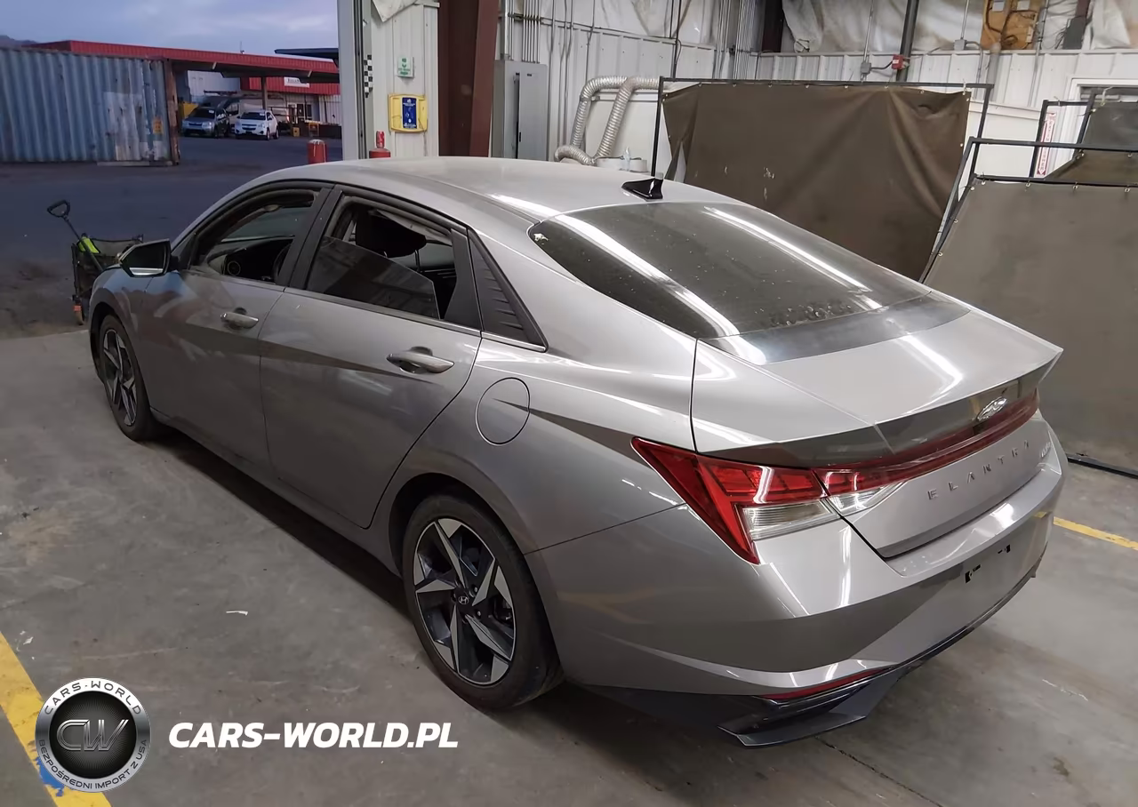 2023 Hyundai Elantra Limited VIN:KMHLP4AG5PU606355 - 3