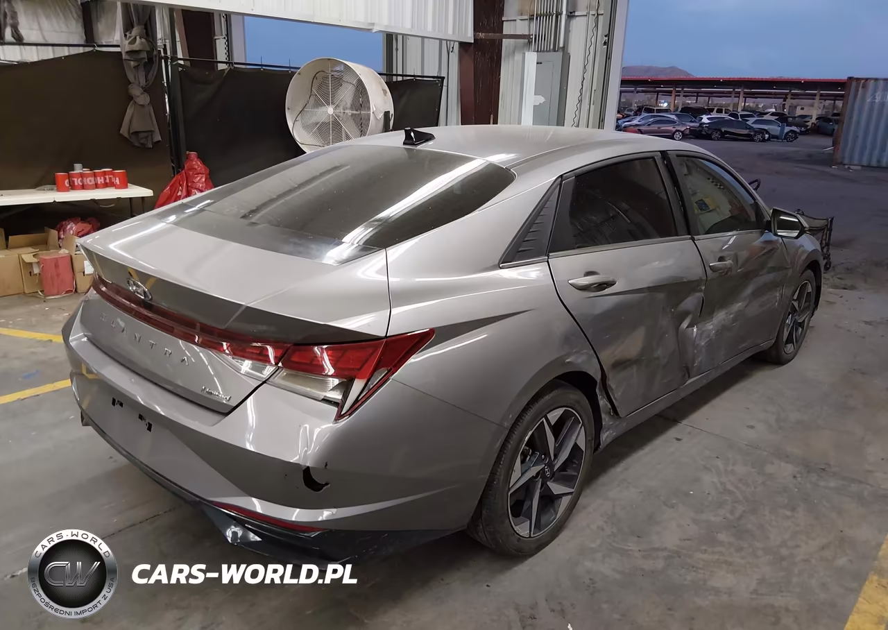 2023 Hyundai Elantra Limited VIN:KMHLP4AG5PU606355 - 4