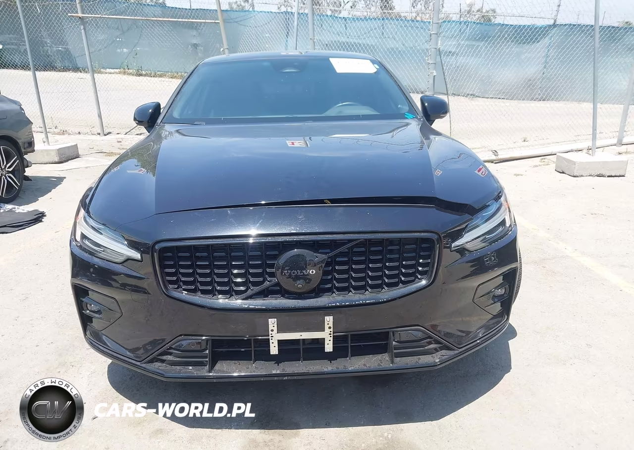 2024 Volvo S60 B5 Plus Black Edition VIN:7JRL12FH6RG282248 - 12