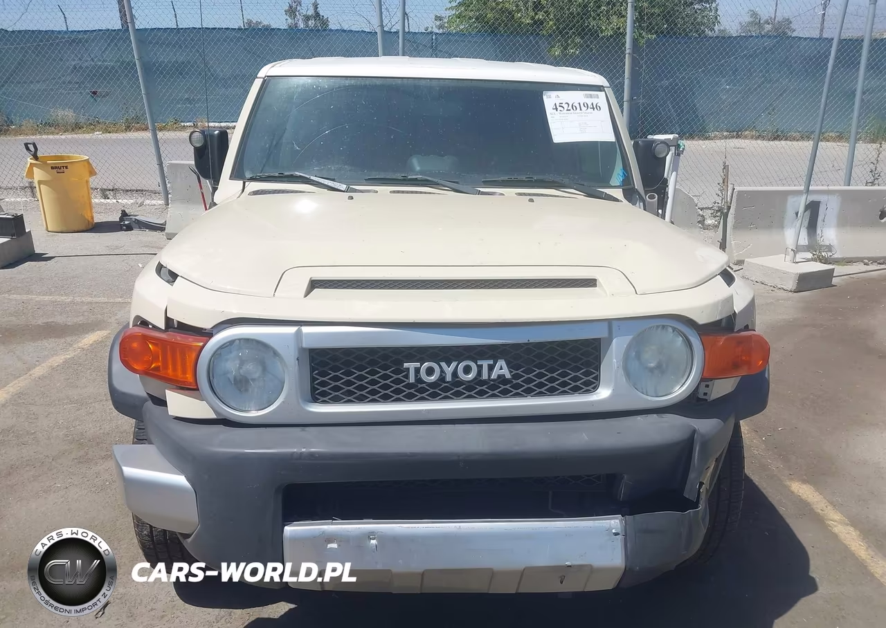 2008 Toyota Fj Cruiser VIN:JTEZU11F68K003856 - 12