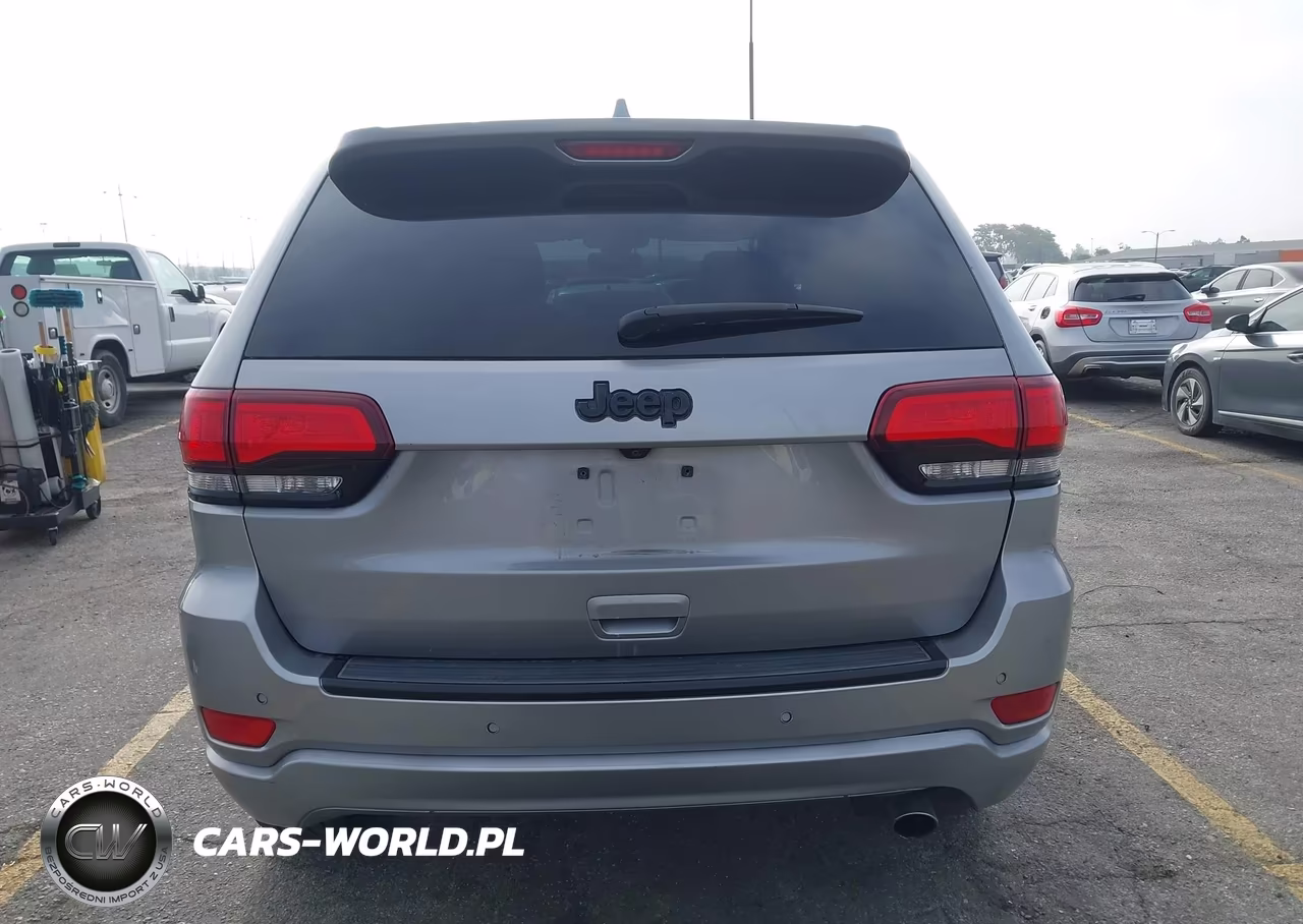 2017 Jeep Grand Cherokee Altitude 4X2 VIN:1C4RJEAG4HC925601 - 17