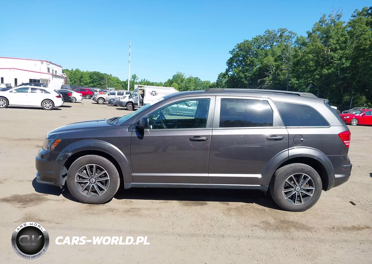 2018 Dodge Journey Se VIN:3C4PDCAB8JT446681 - 14