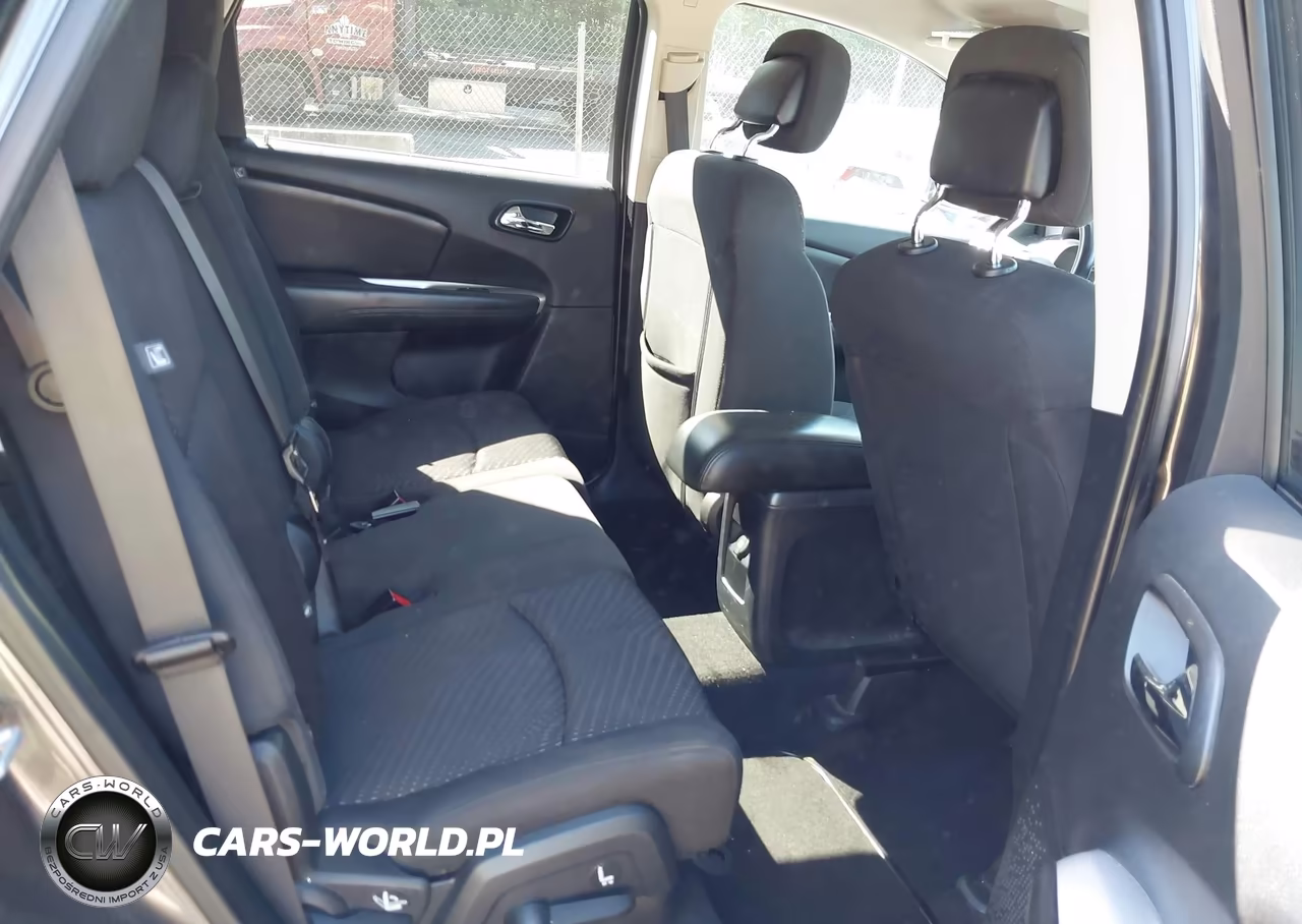 2018 Dodge Journey Se VIN:3C4PDCAB8JT446681 - 8