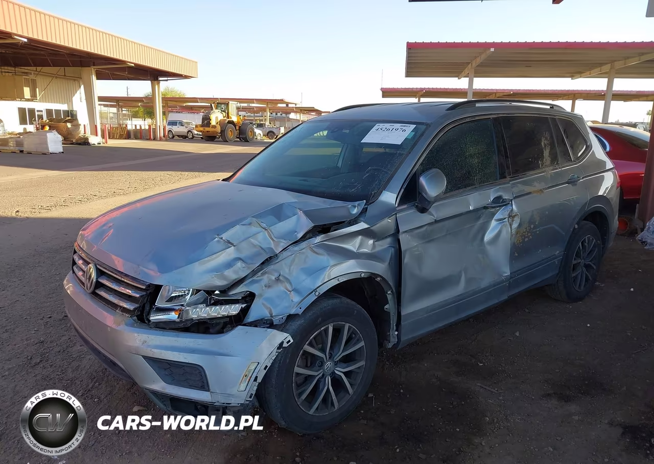 2019 Volkswagen Tiguan 2.0T Se-2.0T Sel-2.0T Sel R-Line-2.0T Sel R-Line Black VIN:3VV3B7AX1KM136568 - 2