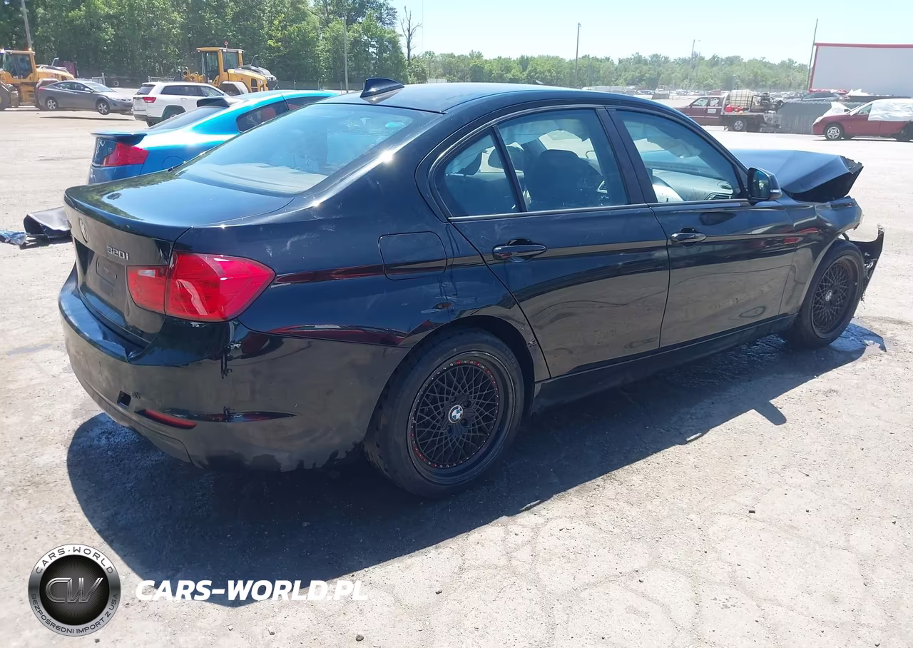 2015 BMW 320I xDrive VIN:WBA3C3C54FK203416 - 4