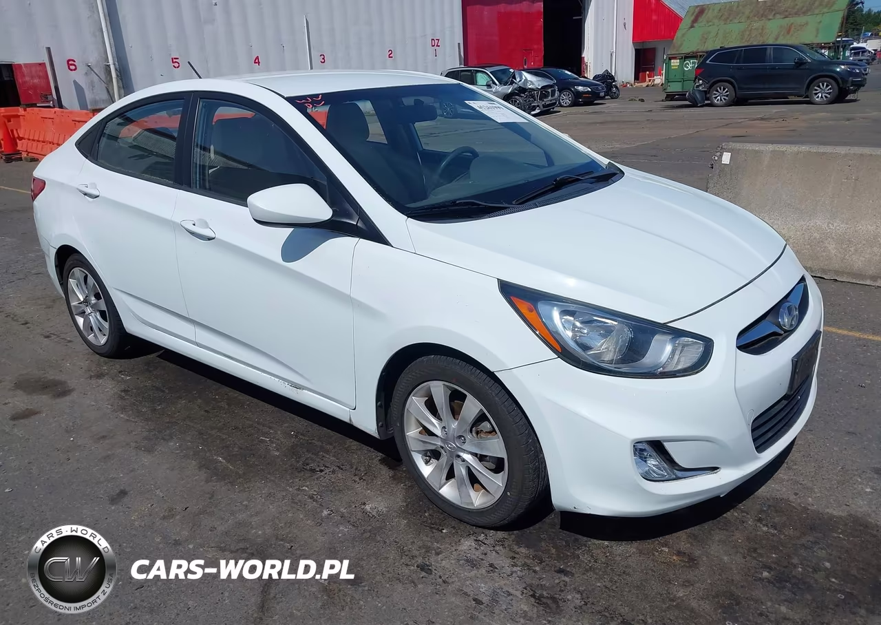 2012 Hyundai Accent Gls – zdjęcie 1 z 16