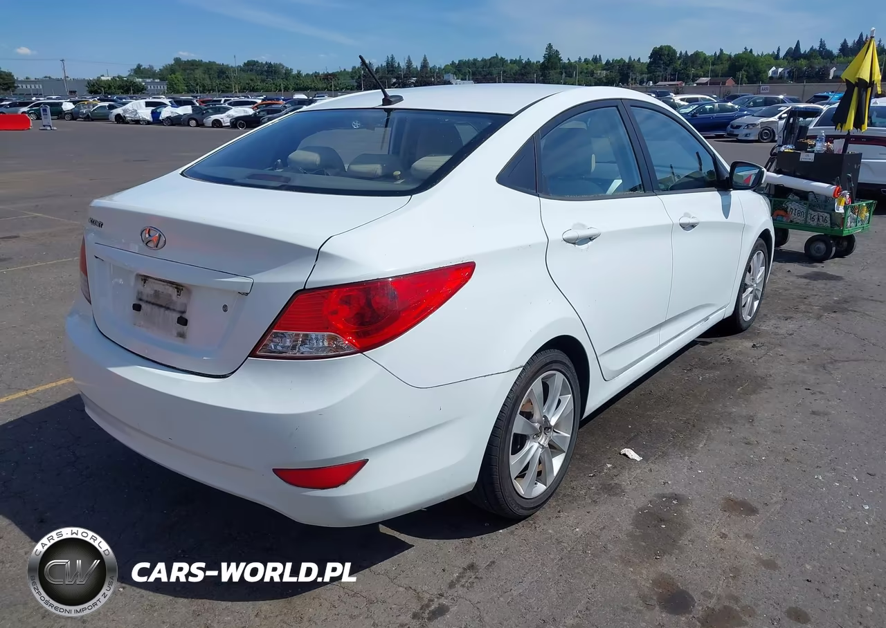 2012 Hyundai Accent Gls VIN:KMHCU4AE6CU064491 - 4